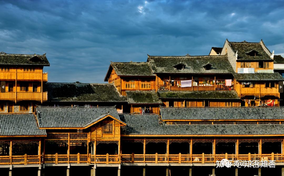 秀山拍了拍你请查收这份春节游玩指南