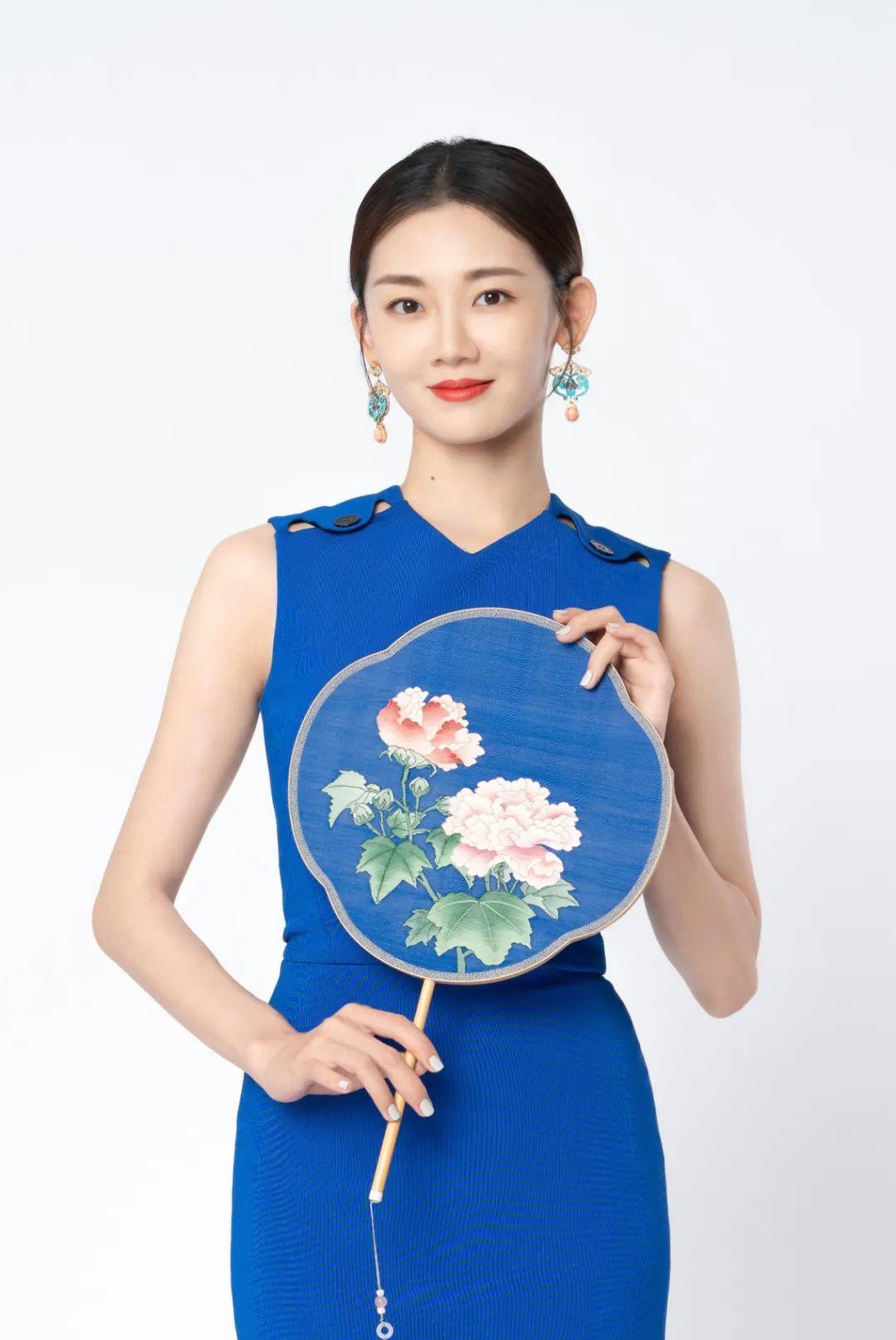 我是余欢水里哪个女演员的脚最好看