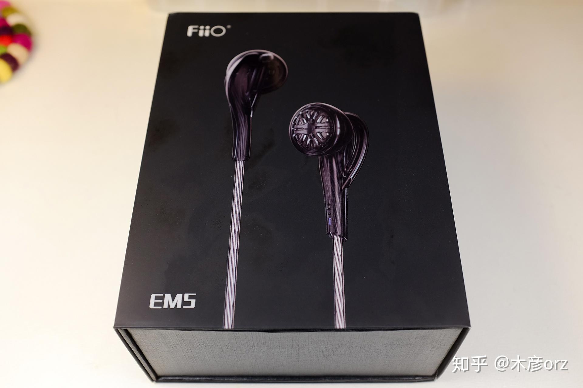 小众情怀fiio飞傲em5平头耳机测评