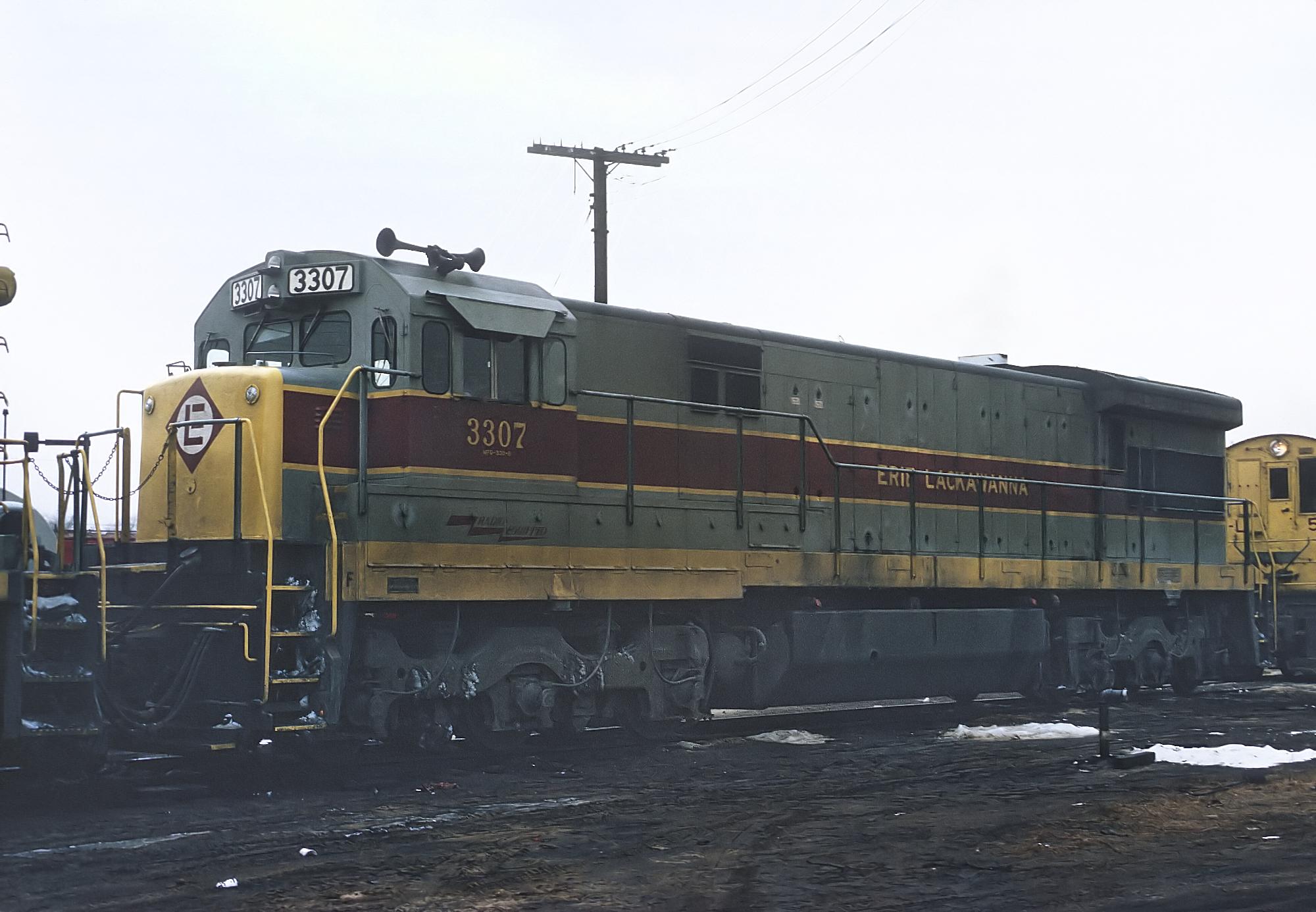 铁道科普劳苦功高而又鲜为人知安太堡露天煤矿u33c型内燃机车