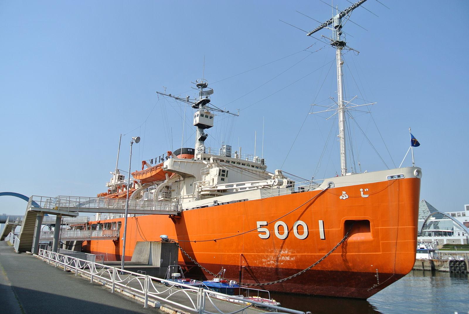 现在停在名古屋的富士号,和宗谷一样它也成为了一艘供游人参观的舰船