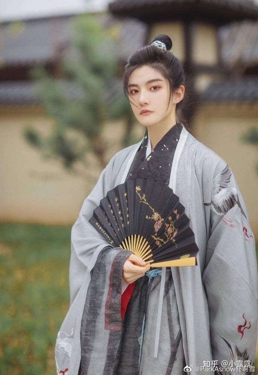 有无长发帅哥推荐