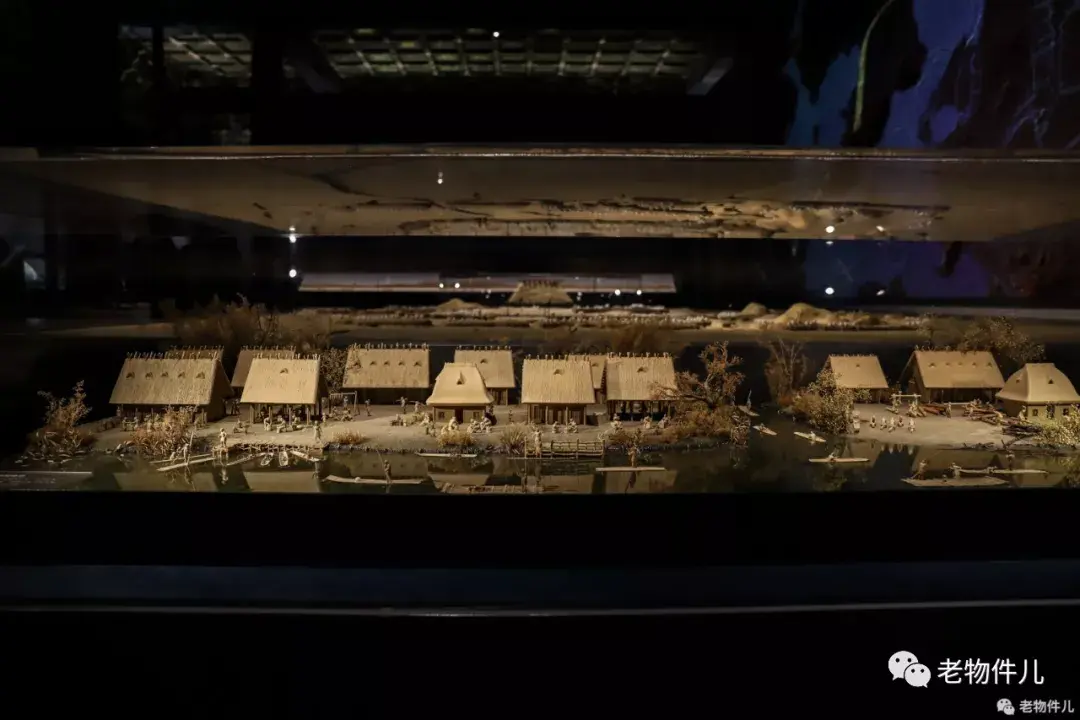 钟家港作坊建筑模型护坡木桩(仿制品)浙江余杭钟家港遗址出土良渚