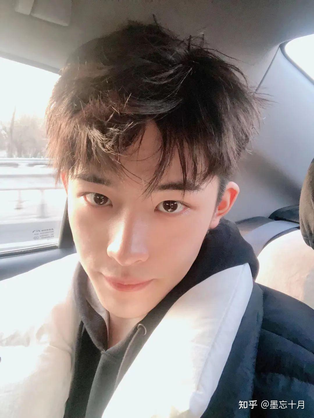 这个185cm帅哥深藏不露,身材也太好了! - 知乎