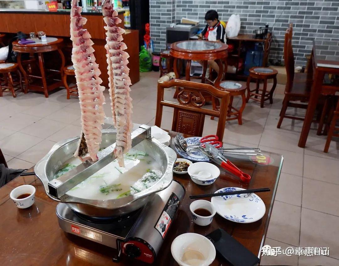 順德人的大米江湖和糖水涼茶鋪