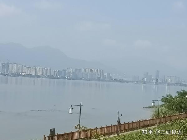 传承和人生意义的动人剧作