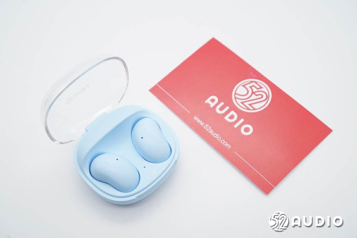 品牌logo,天籁系列和产品名称"公牛tws耳机 开放式"