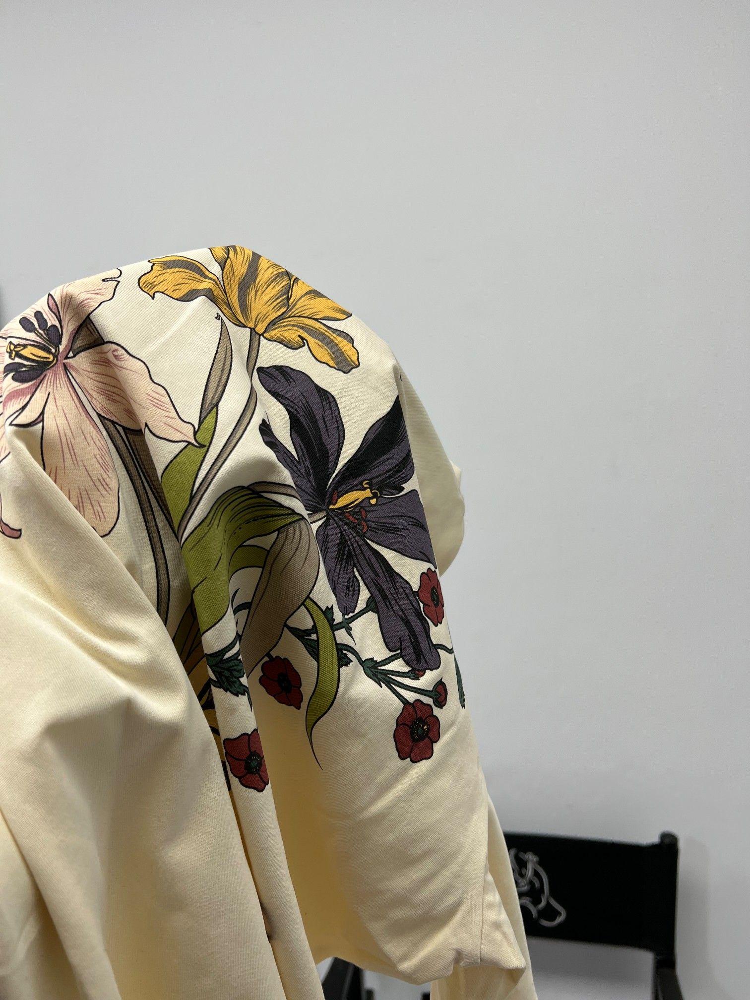 gucci古驰背后花卉短袖印花t恤