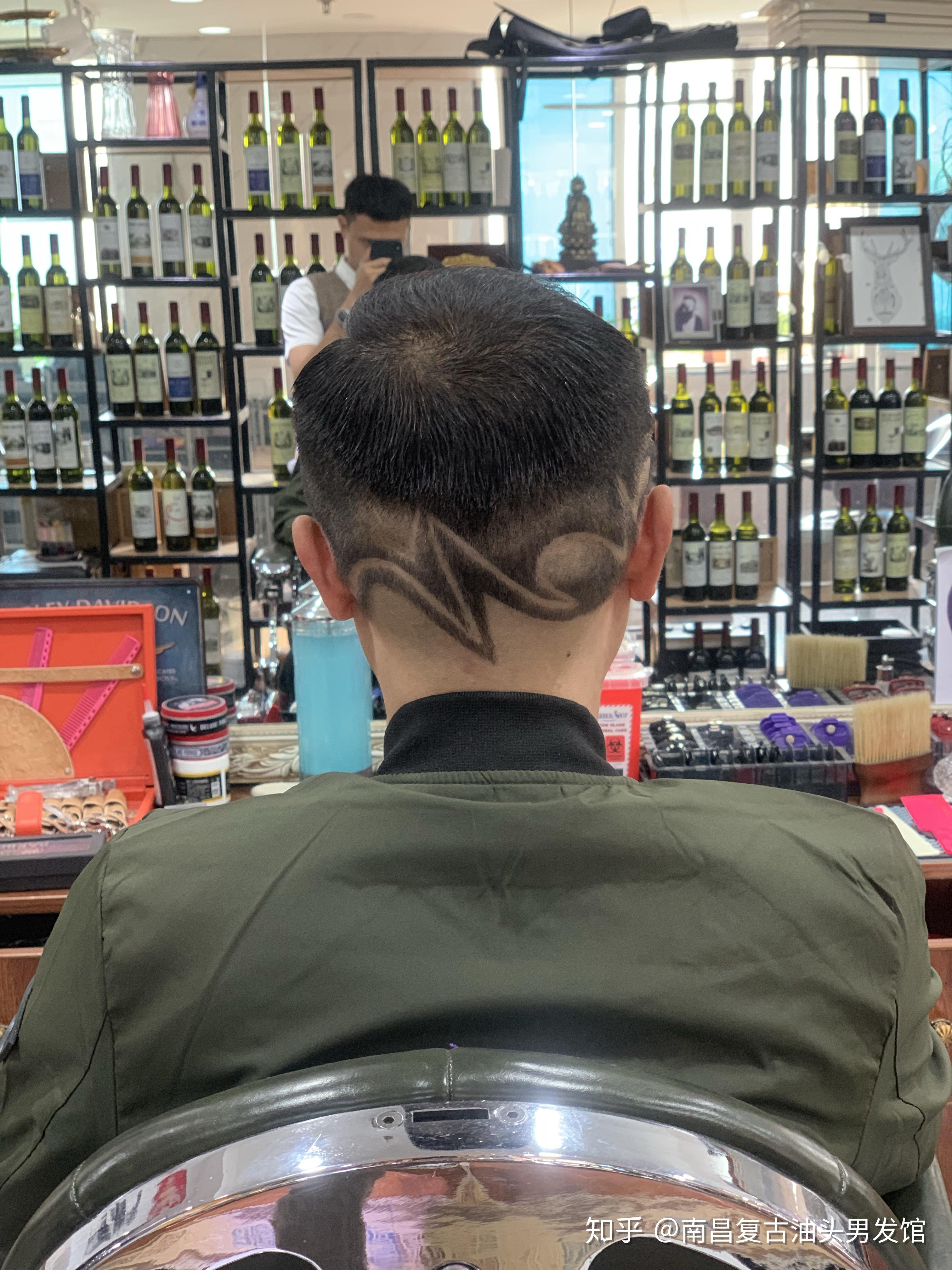 男士油头发型江西南昌复古油头江西南昌南昌中山路百盛