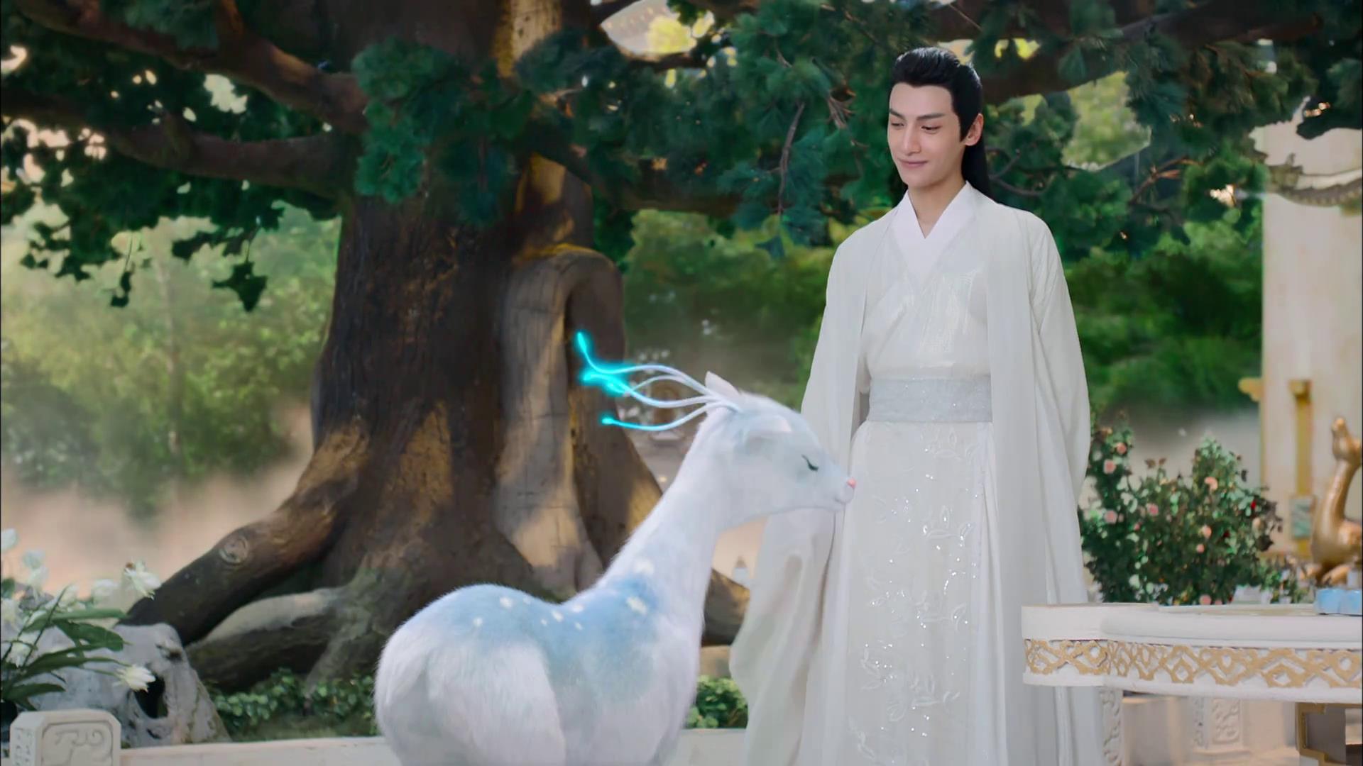 魇兽"不屑"拒绝,跳到润玉身旁.