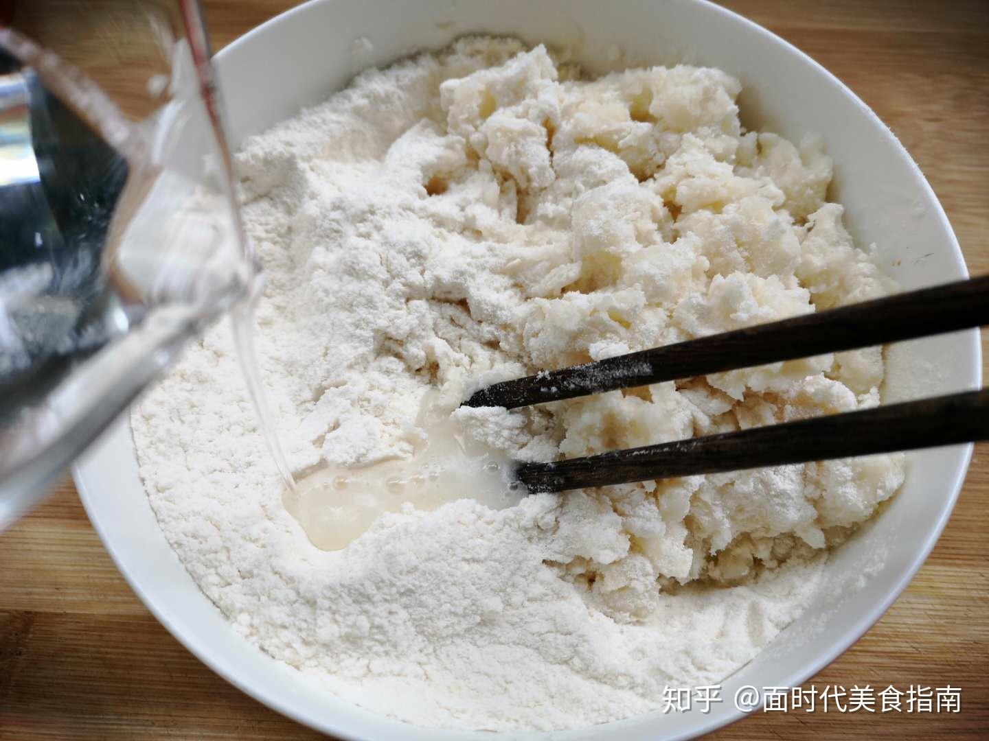 粉丝包怎么做粉丝馅 v2-52464cb76c013f4a1d7609af11fd14d6_r.jpg