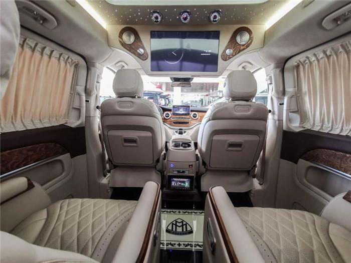 奔驰迈巴赫vs680高顶半隔断最极致的设计造就精妙绝伦驾驶体验