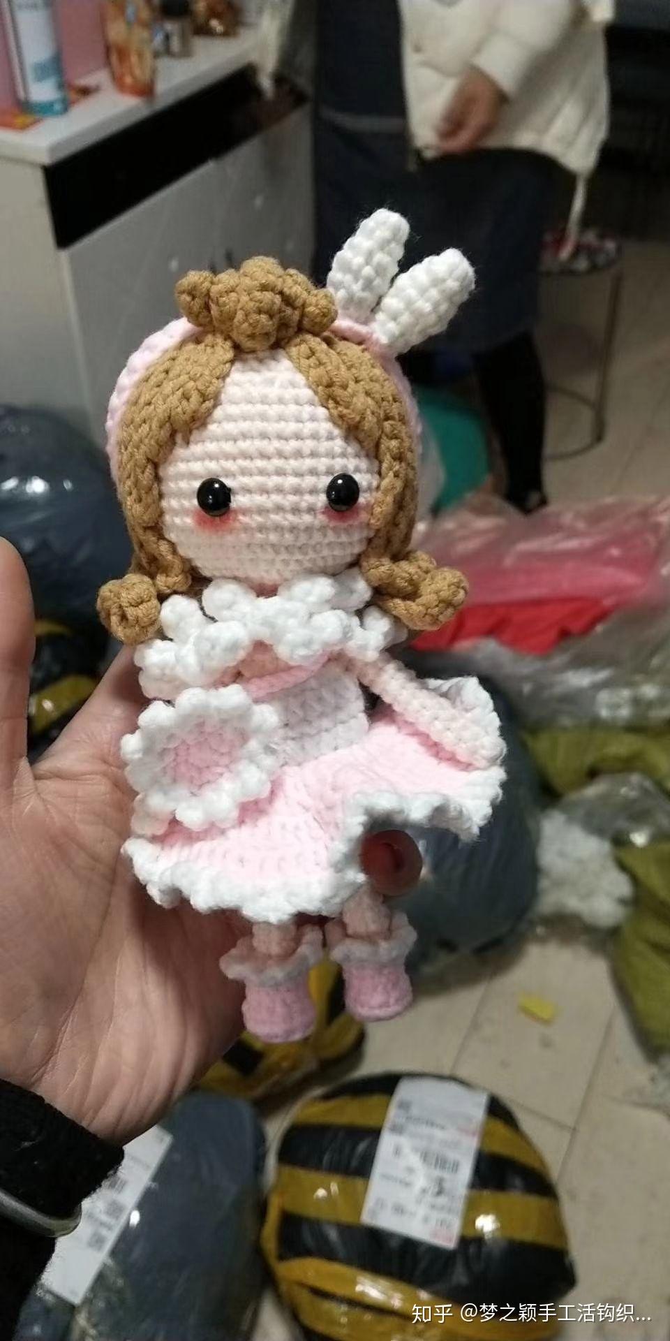 手工活钩织玩偶召织女