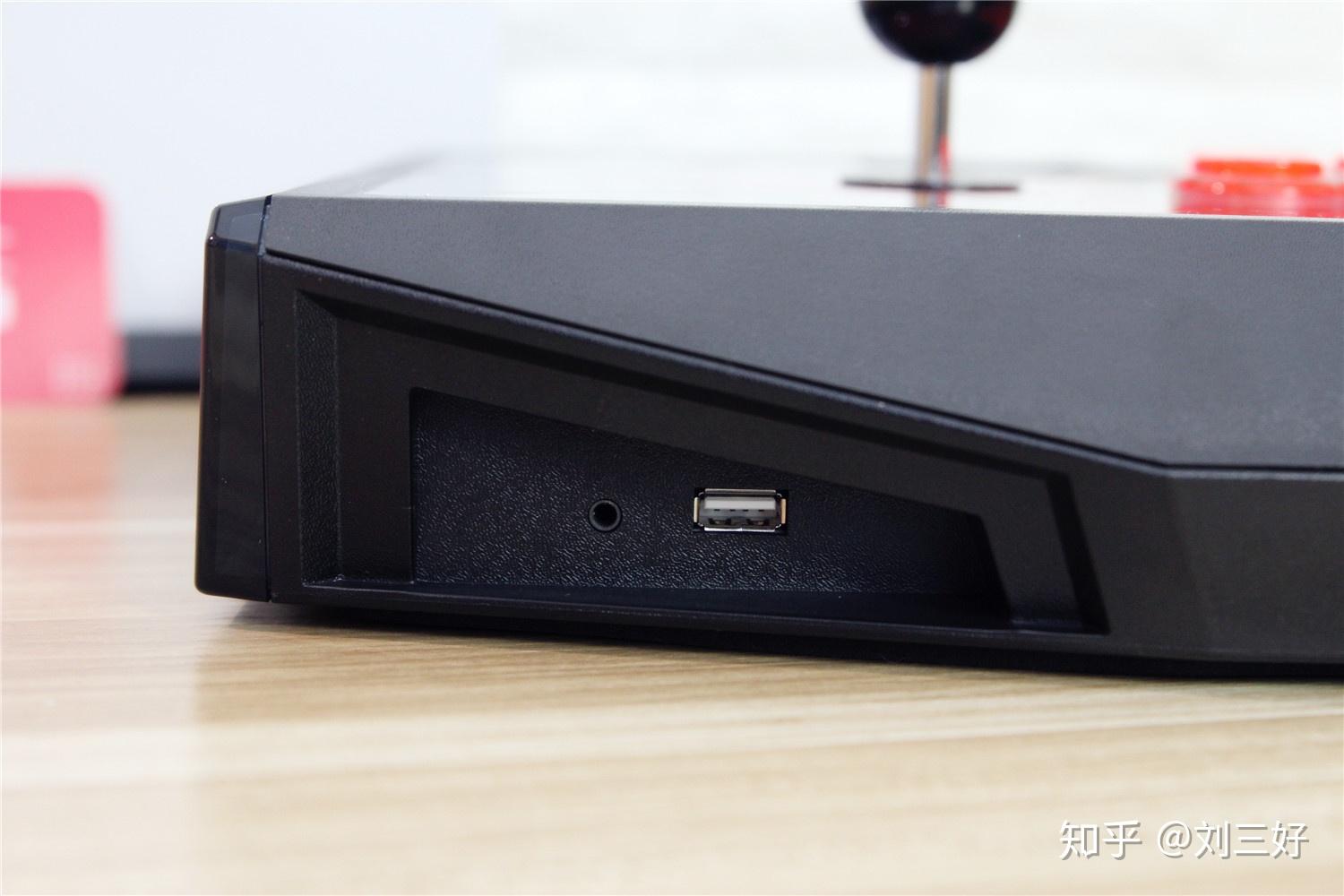 云主机游戏机多少钱一台 v2-5254de2a0ba6b8a444d7784e146732ee_r.jpg