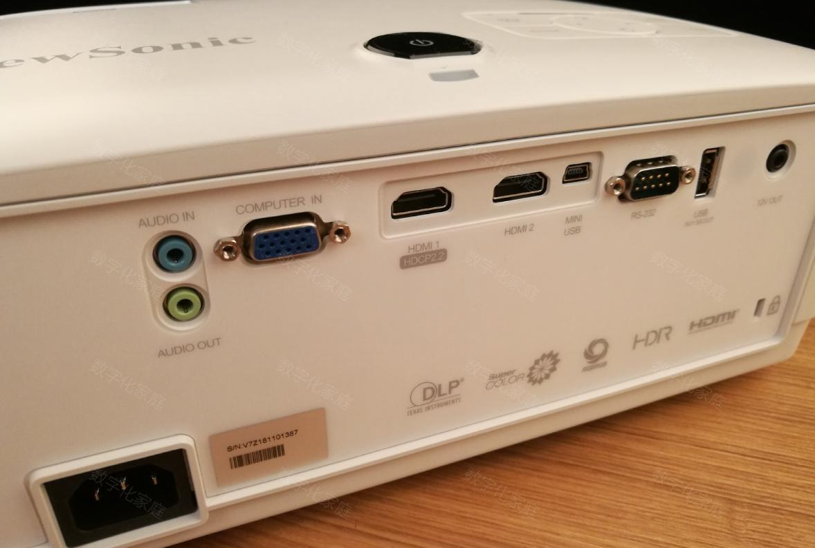 开箱7499元的优派4k投影机px7274k开箱初看