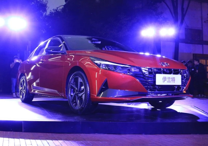 北京现代第七代伊兰特上市售998万元起