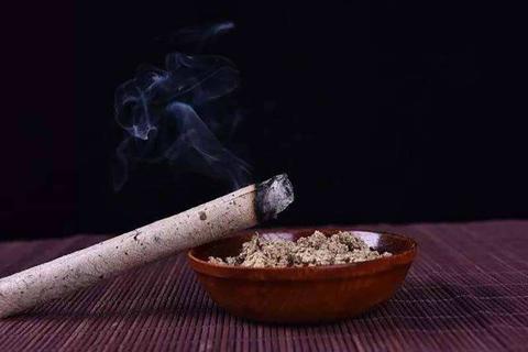 艾灸治疗的原理有哪些？丨艾灸治疗原理是什么意思