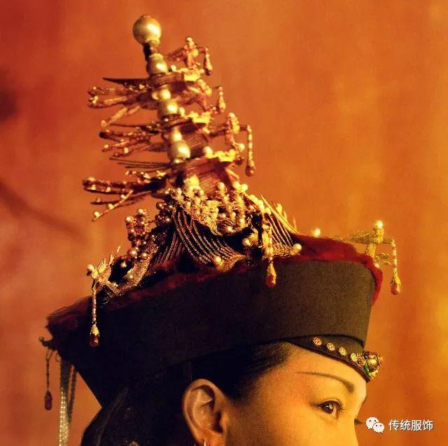 清代后妃的朝冠