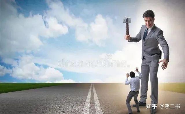 领导开始针对你的4种表现越早知道越有利尽早做出应对