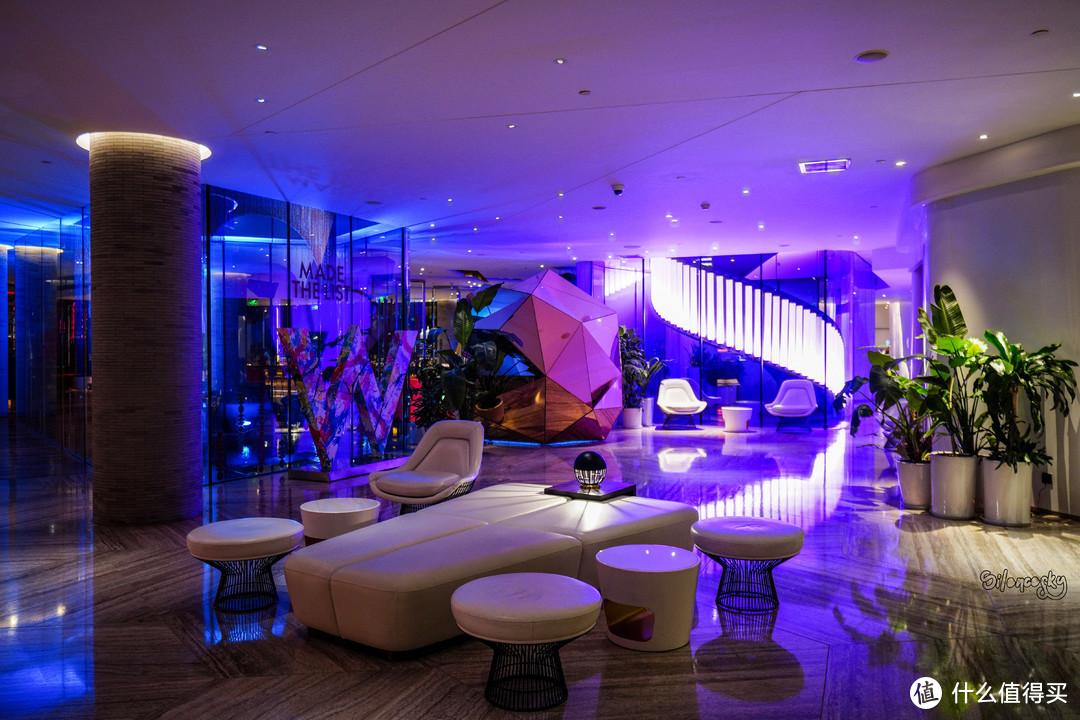 一家夜店居然做到了全上海服务最佳万豪会员的年终奖上海外滩w酒店