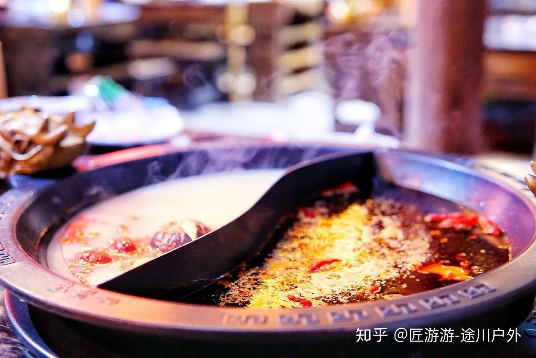 全球最美高铁线!一路连接青甘川,霸占中国95%的美景