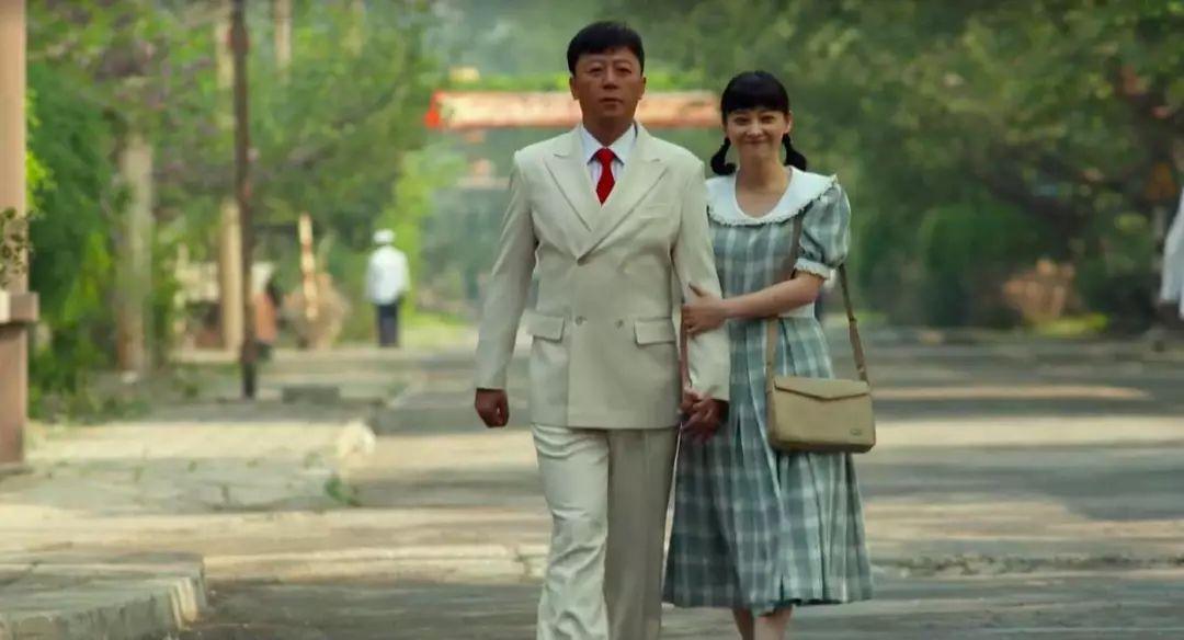 父母爱情电视剧安杰生几个孩子 v2-5370eda72dfdffe0be04103455dbe0c6_r.jpg