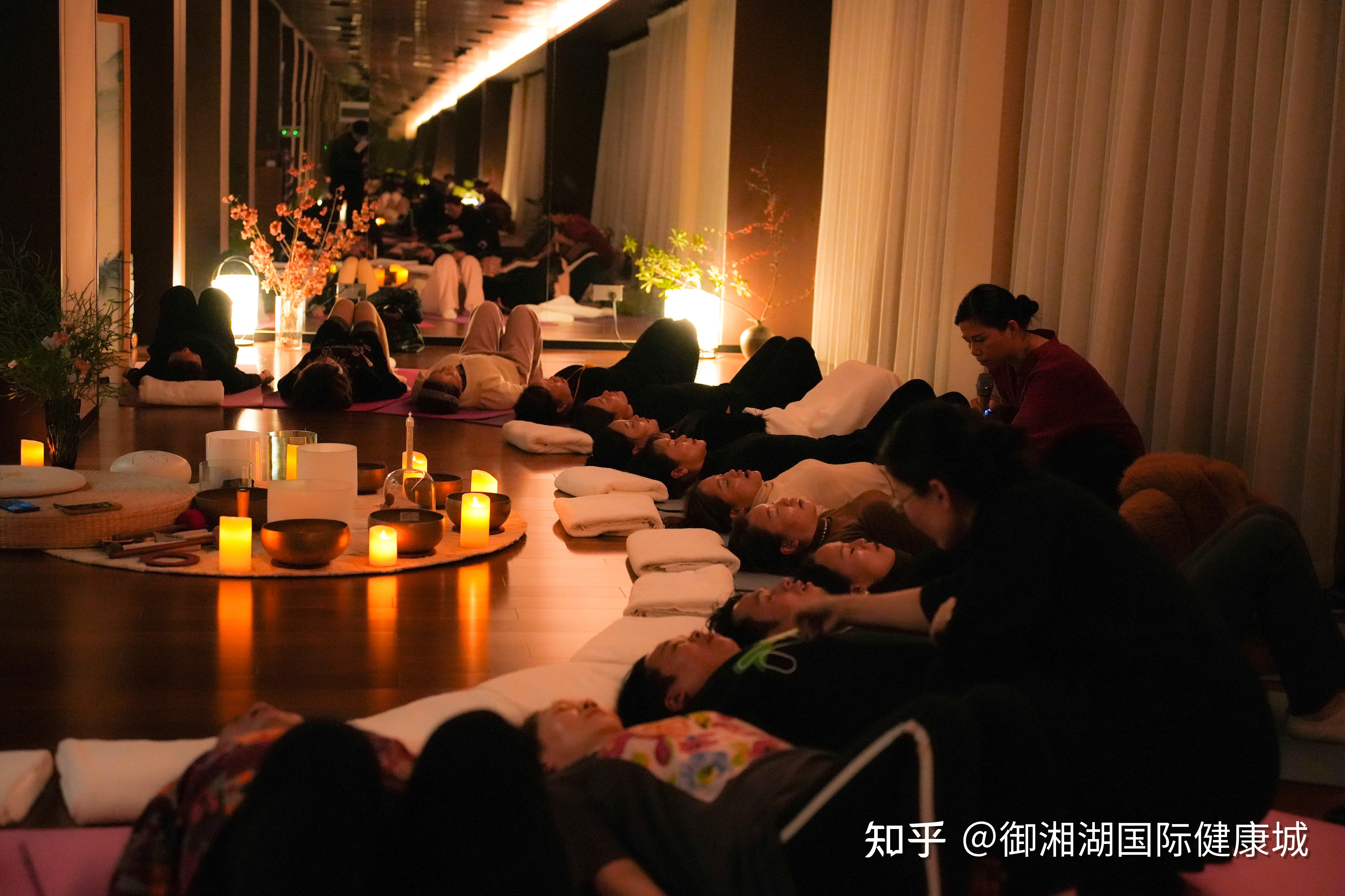 国家高级健管师,高级心理咨询师林翠芳老师现场授课,通过【音钵疗愈】