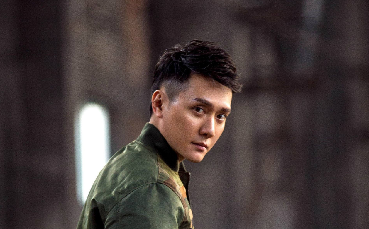 六任绯闻女友无缝衔接被传出身豪门的冯绍峰为啥这么低调