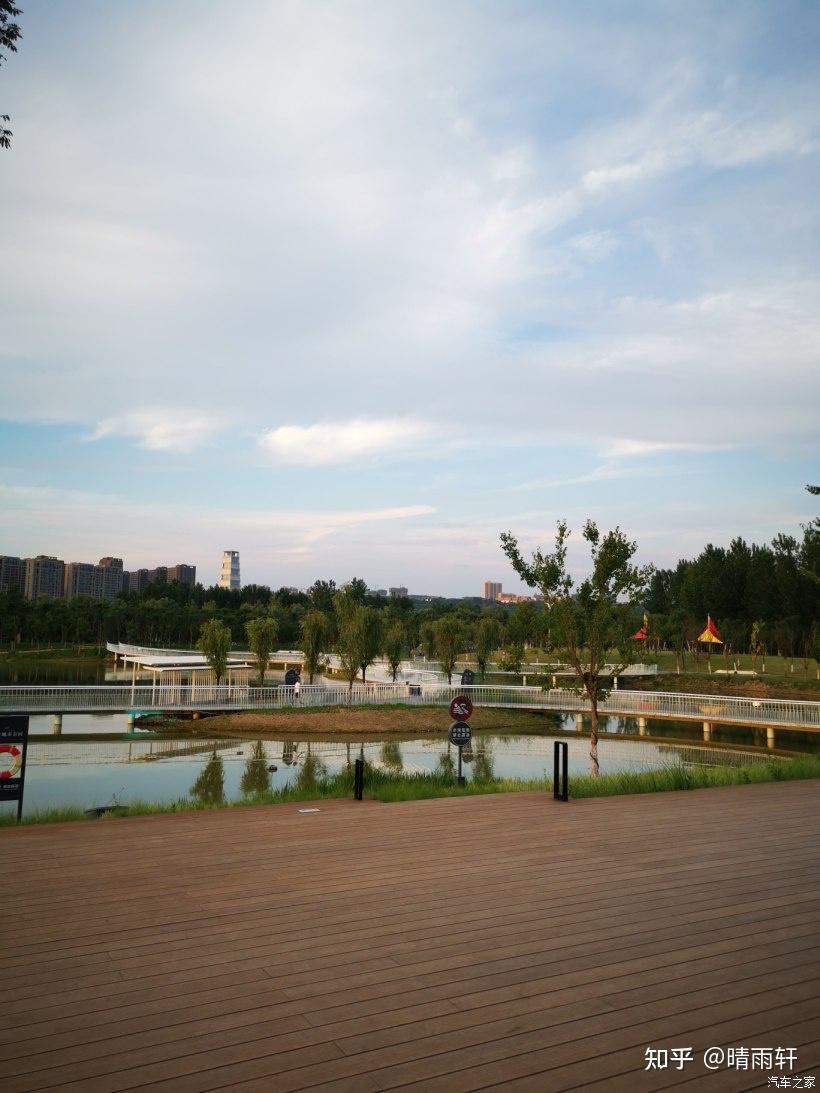 晴雨轩打卡西安网红公园小三亚大汉相伴乐逍遥