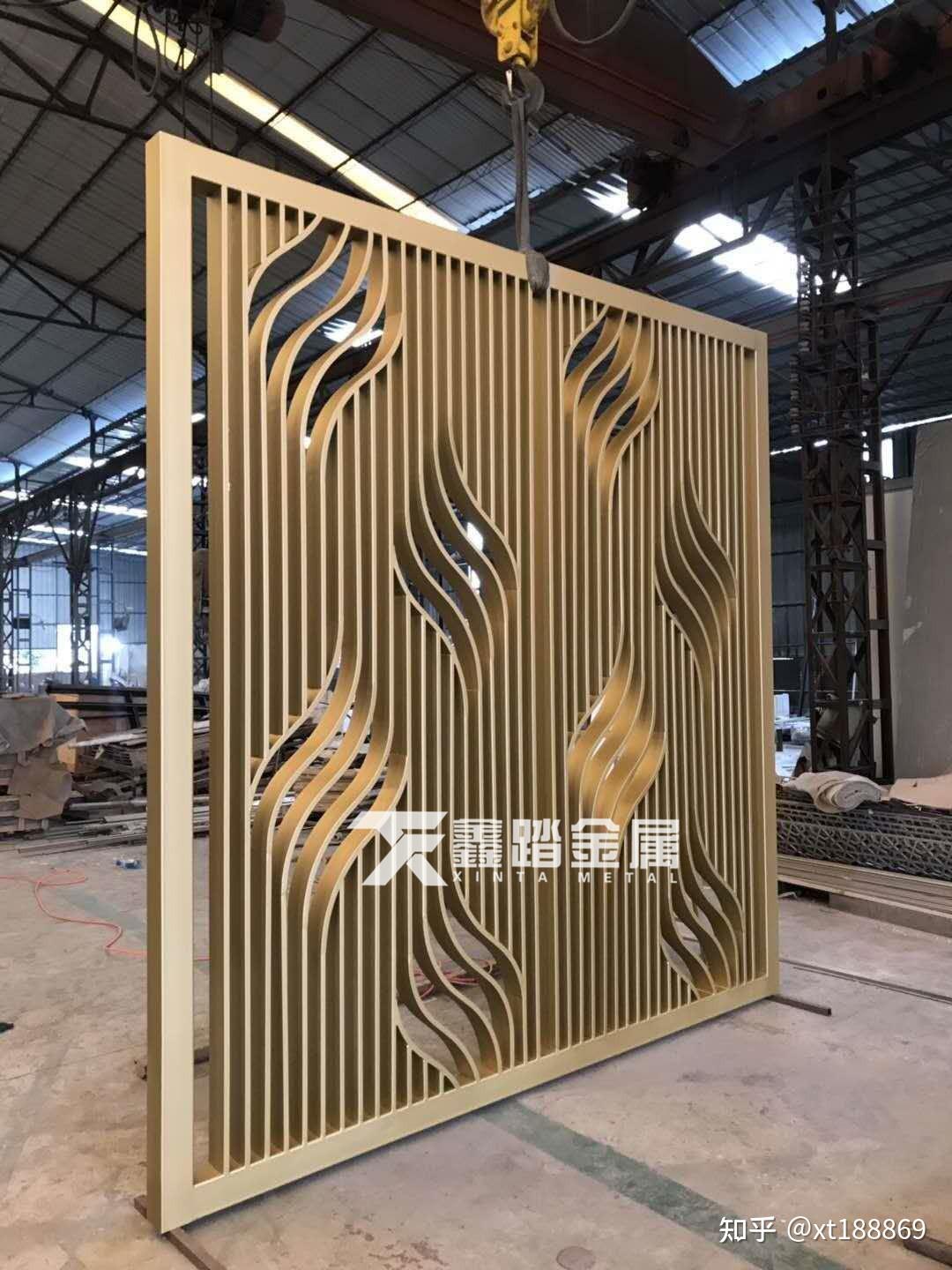 景墙精品金属格栅 不锈钢山峦格栅 工厂实拍款式图片 - 知乎