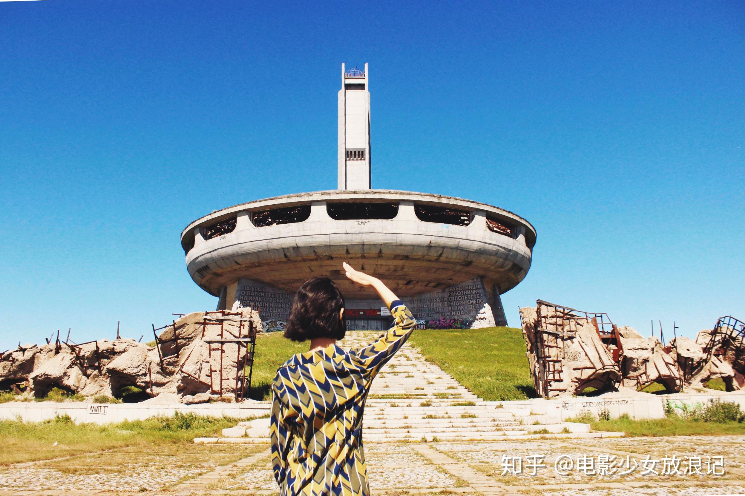 保加利亚卡赞勒克敬礼飞碟里的共党幽灵