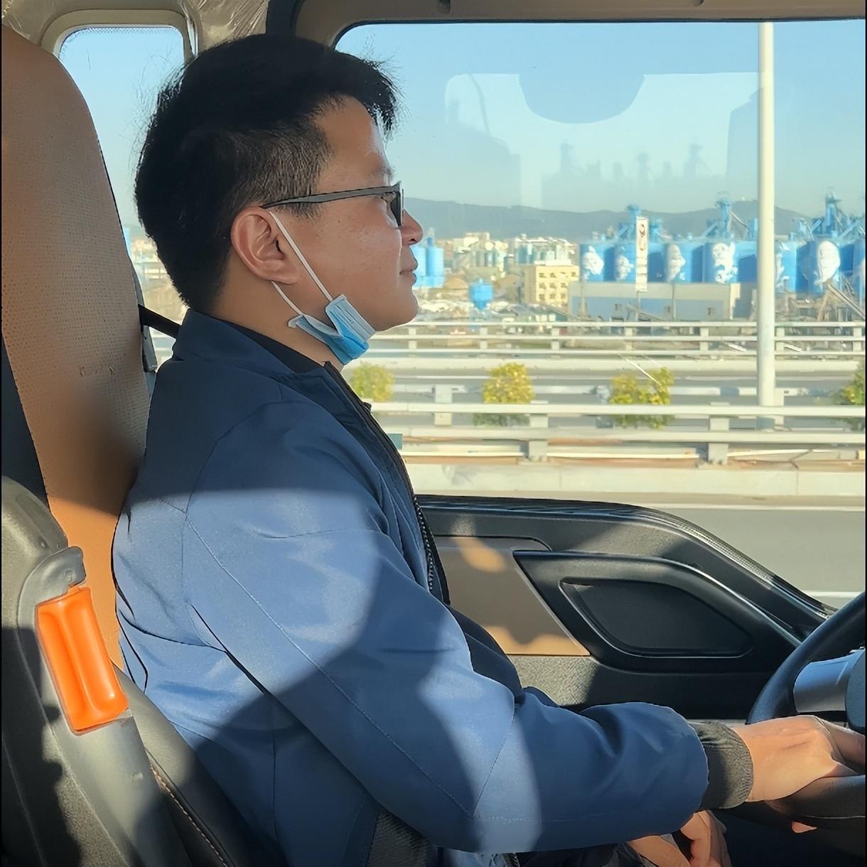 入行十年转销售,卡友梁哥道出转行原因