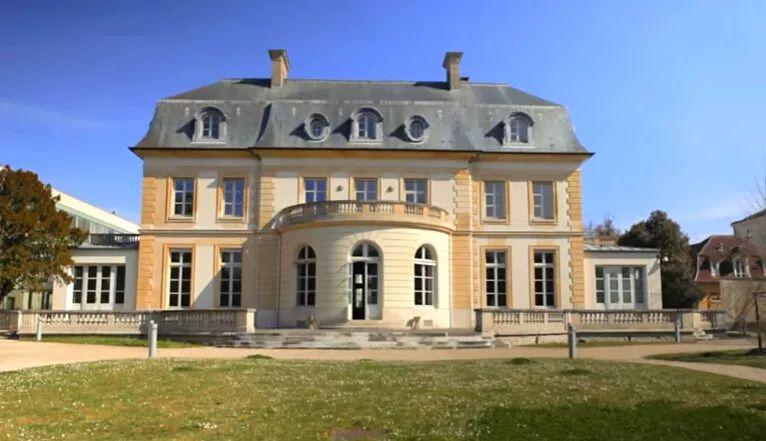 欧洲工商管理学院insead开设管理学硕士新项目适合应届生申请