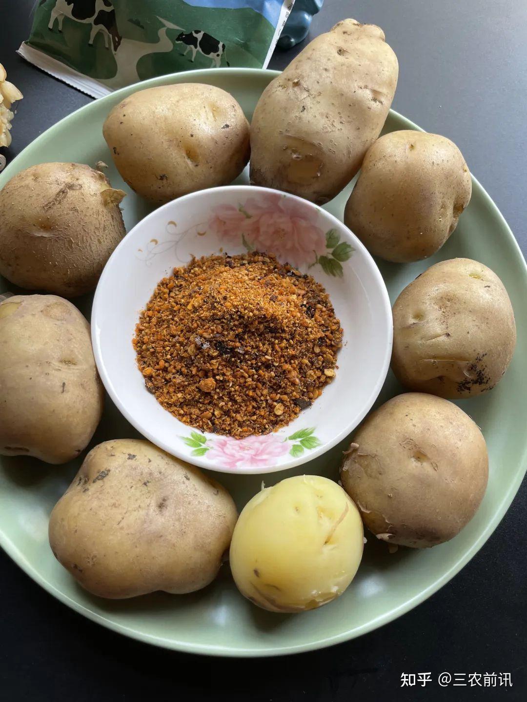 炕土豆怎么做_炕土豆的做法_豆果美食