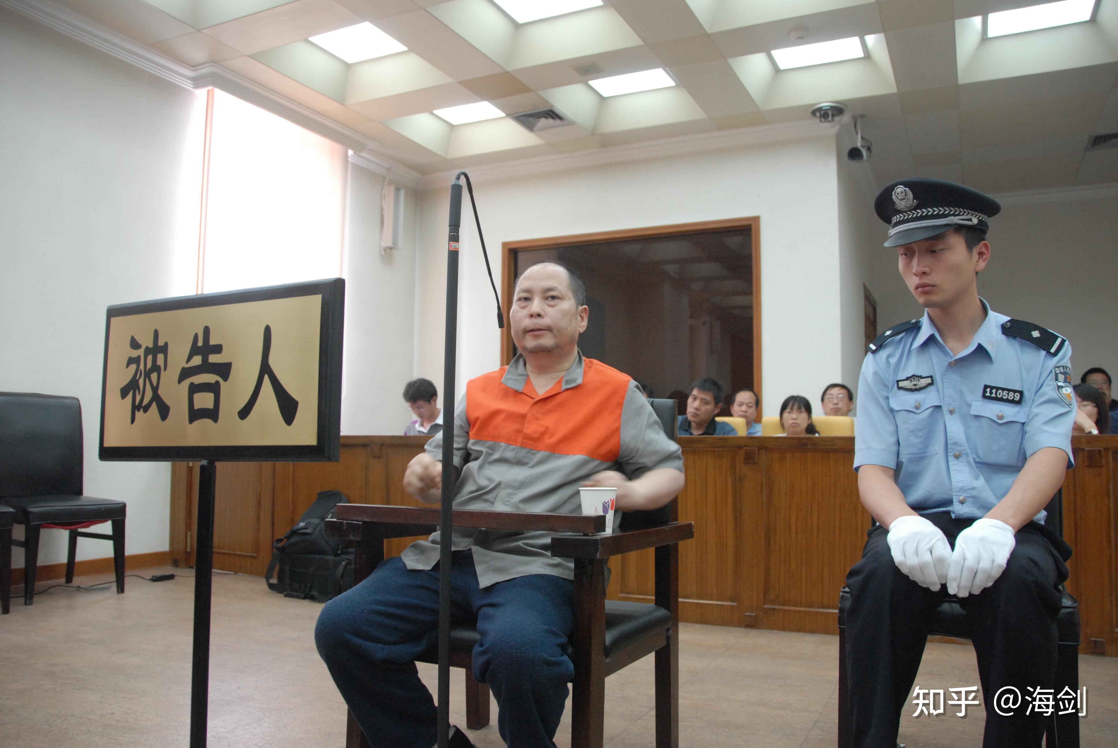 全能裸官制造惊天黑洞中通建原总经理助理董跃进挪用5亿公款案解析