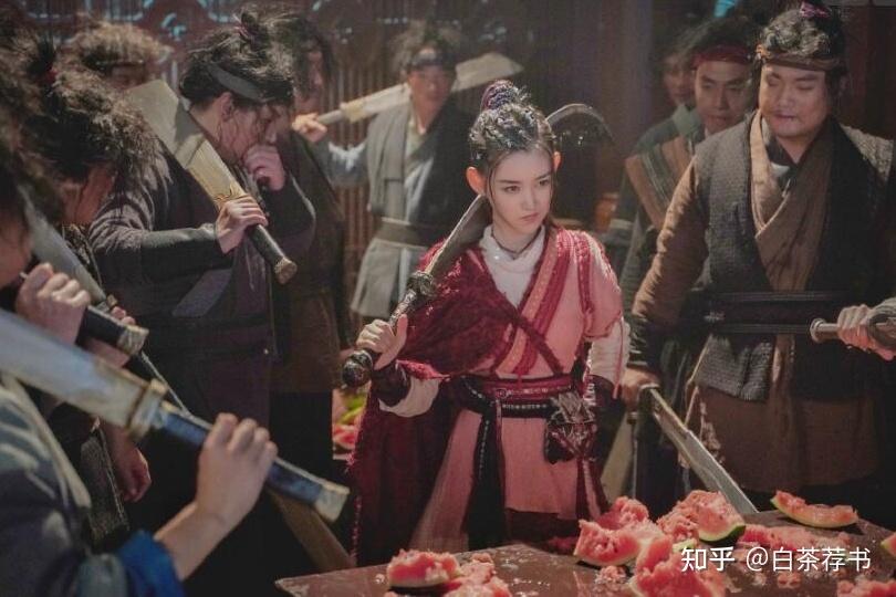 的保护百姓,而作为贼寇的方天雷一伙,是实打实的杀人放火无恶不作