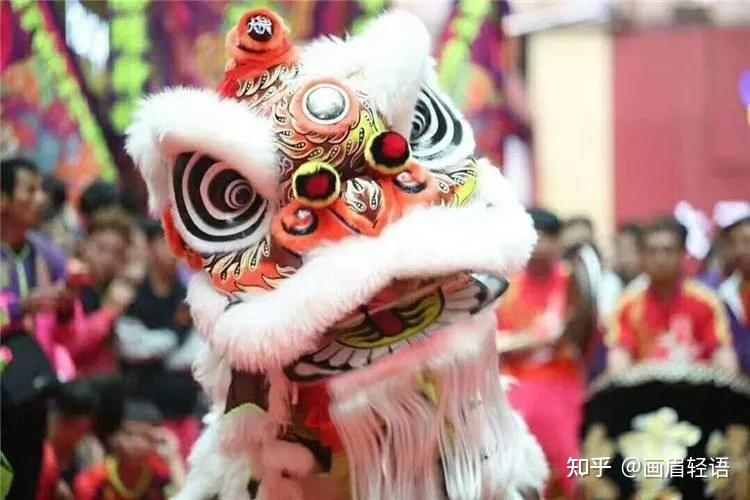 舞狮这一传统习俗背后隐藏着深厚的历史渊源和文化内涵，你知道吗 - 知乎