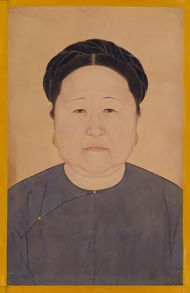 《孝庄文皇后像》,佚名,1662-1722年,故宫博物院藏