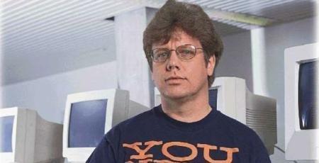 是一种面向对象的解释型计算机程序设计语言,由荷兰人guido van