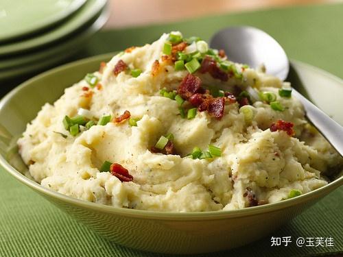 土豆怎么做成土豆泥不升糖 v2-54dd89d32268bf6f18a9abfddbb3bbea_r.jpg