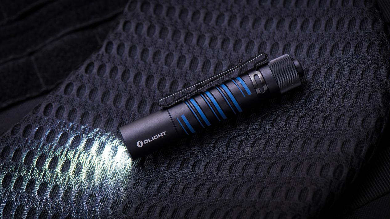 edc手电就要简单直接高效体验olighti5teos手电
