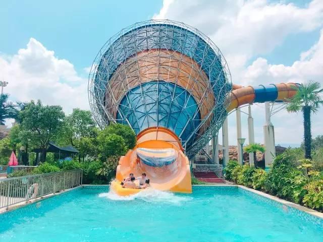 「夏日作战」泡泡水上乐园来袭!超炫水上项目嗨翻今夏!