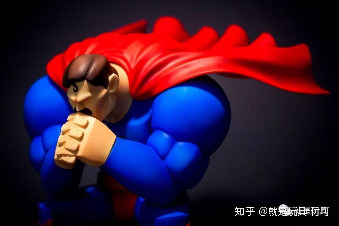 当超人杀死小丑时就是整个世界步陷入疯狂的标志