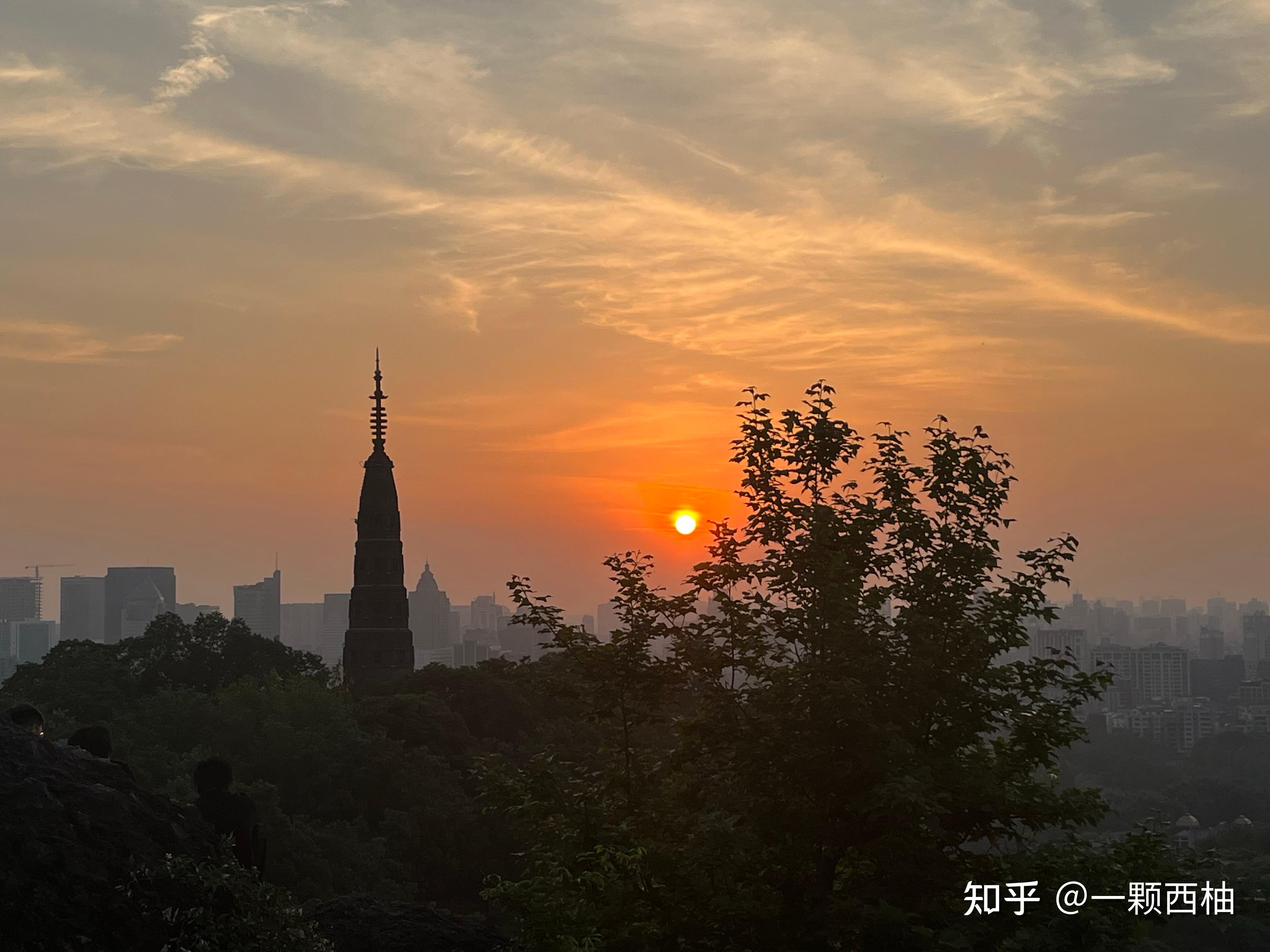 宝石山日出小记