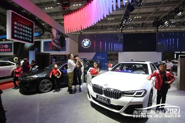 2021第二届京津冀唐山国际汽车展在唐山南湖国际会展中心盛大开幕