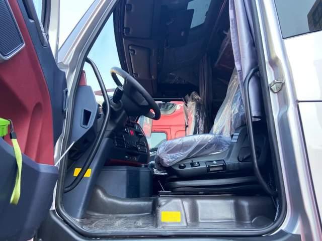 800马力l4级智能驾驶重汽发布黄河x7国产重卡天花板配置