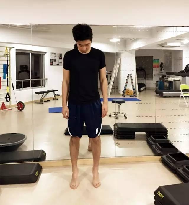 踢球把脚踝扭了,怎么预防再扭和疼痛的后遗症