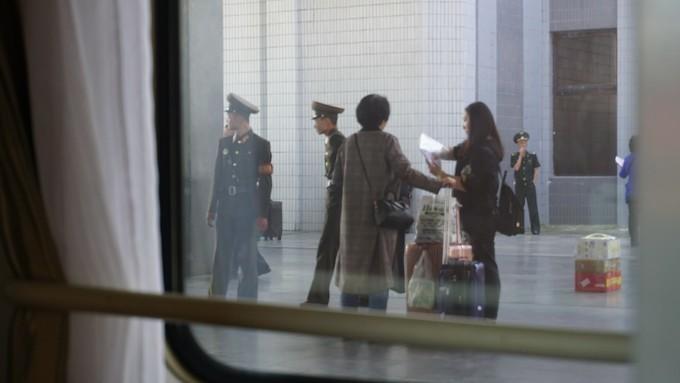 北朝鲜的四天三夜:穿越时间的地平线,告别异乡的“陌路人”