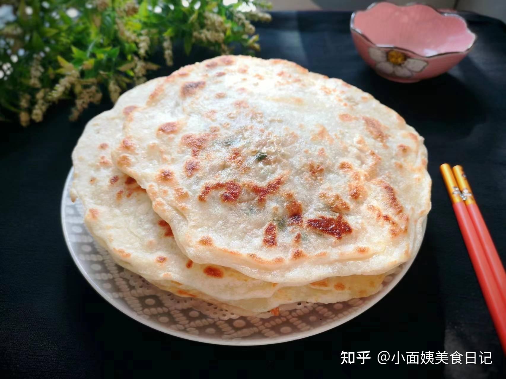这个饼一次多做点,一周早餐不愁了,柔软筋道,比手抓饼还香! - 知乎