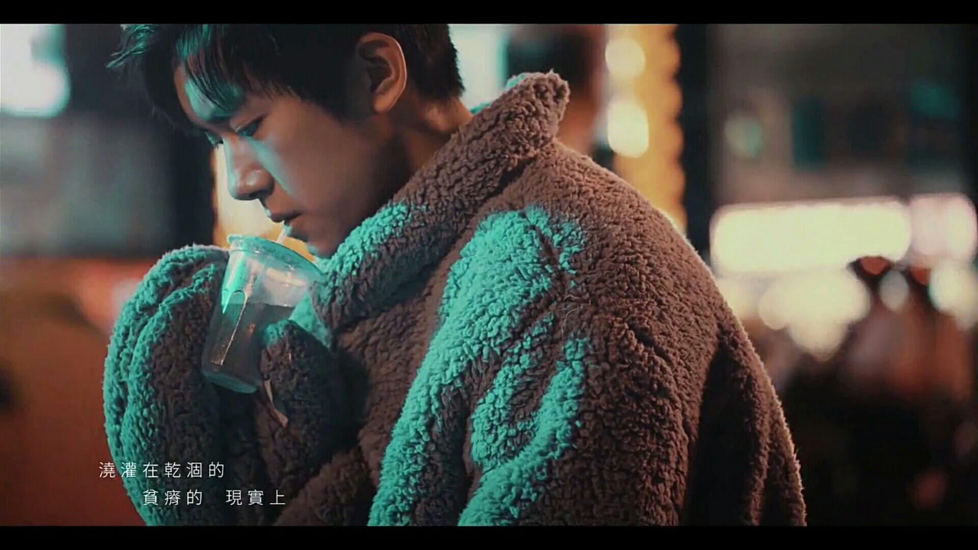 怎么评价易烊千玺出演五月天mv成名在望